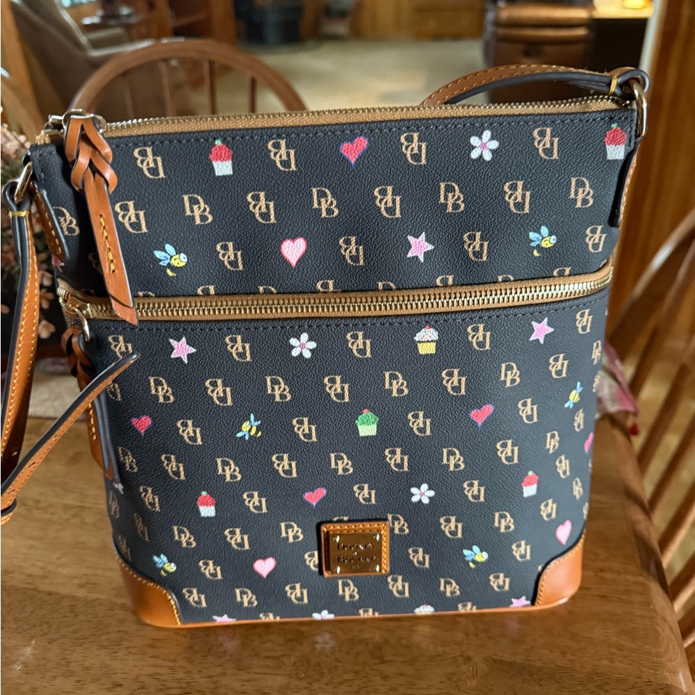 Dooney & Bourke Black Crossbody Bag Novelty